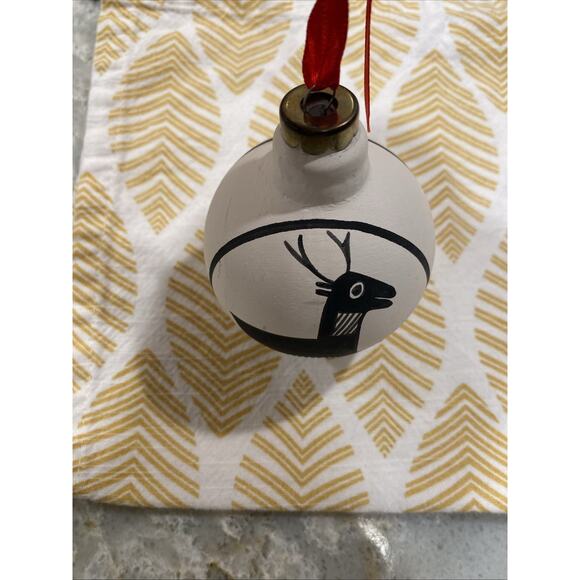 Vintage 3” Kokopelli Santa Fe Hand Painted Glass Ball Christmas Ornament - Picture 7 of 9